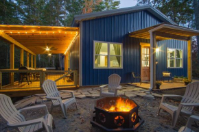 Barndominium With Hot tub and Deck
